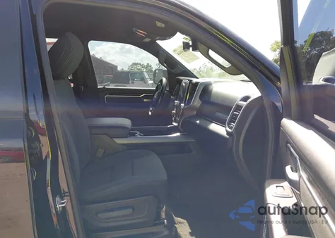 2022 Ram 1500 Big Horn 4X2 5'7 Box z USA, uszkodzony, nr VIN 1C6RREFT2NN194673